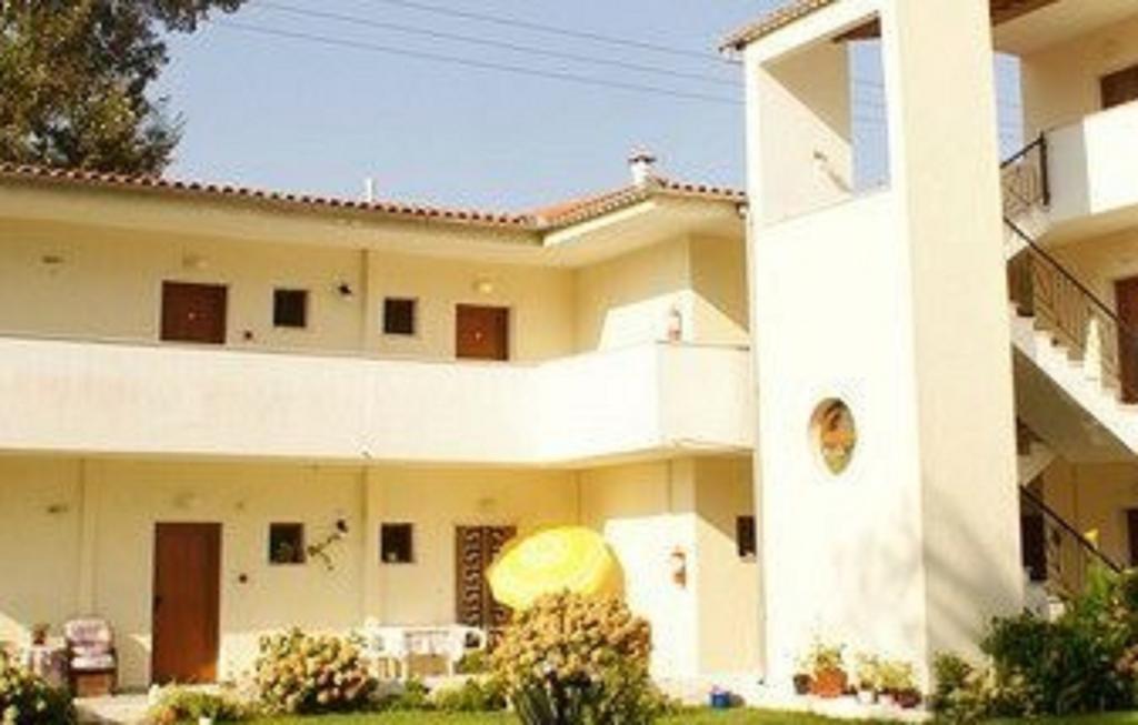 אגיה פאראסקבי Palatino Studios מראה חיצוני תמונה